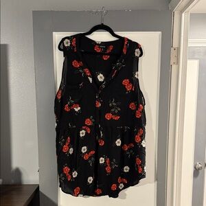 Torrid Black Floral Sleeveless Blouse